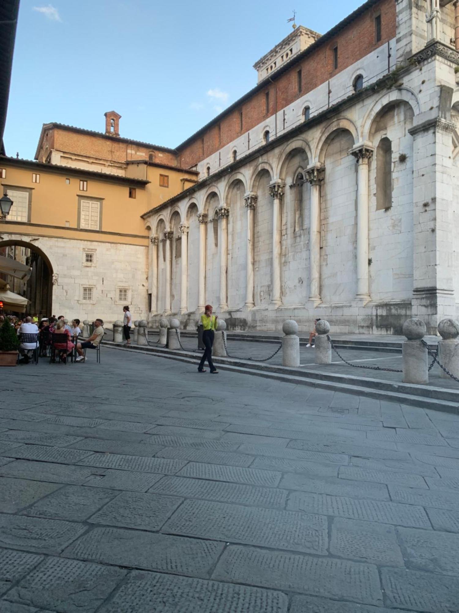 Enzo'S House Hotel Lucca Exterior photo